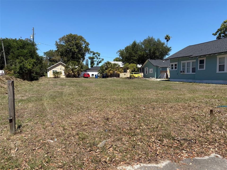 For Sale: $249,900 (0.19 acres)