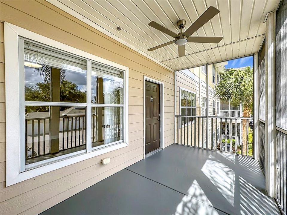 For Sale: $185,000 (2 beds, 2 baths, 1048 Square Feet)