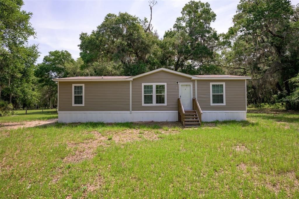 For Sale: $425,000 (3 beds, 2 baths, 1248 Square Feet)