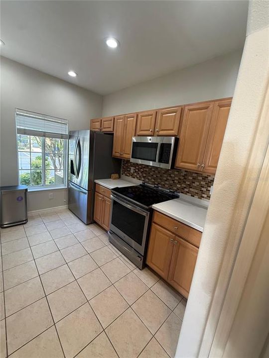 En Venta: $254,900 (3 camas, 2 baños, 1302 Pies cuadrados)
