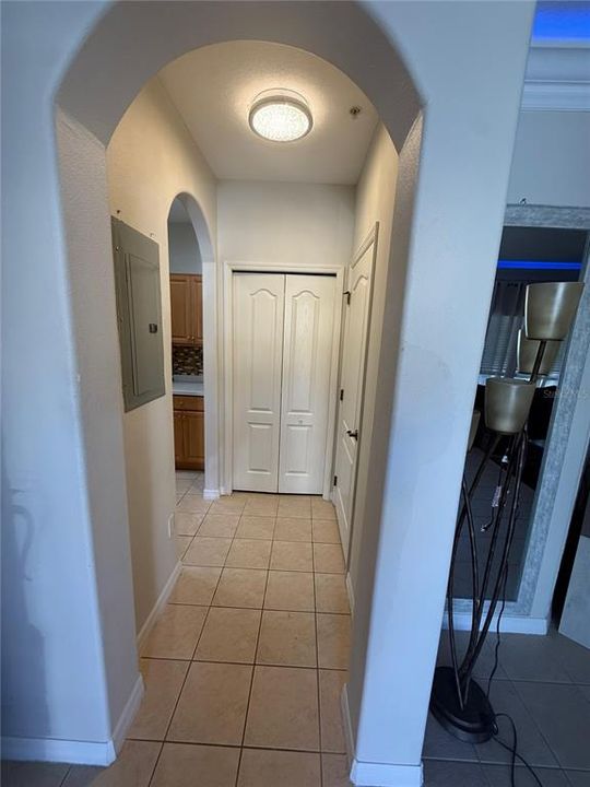 En Venta: $254,900 (3 camas, 2 baños, 1302 Pies cuadrados)