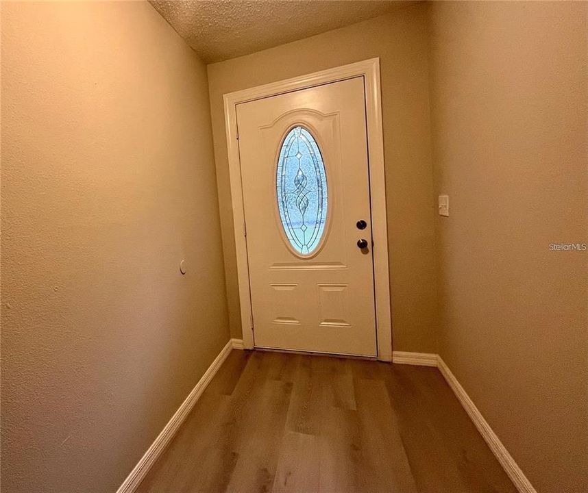 На продажу: $449,900 (6 спален, 0 ванн, 2079 Квадратных фут)