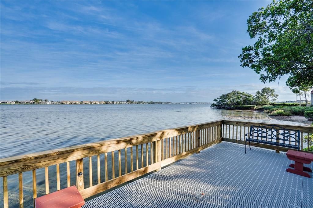For Sale: $525,000 (2 beds, 2 baths, 1080 Square Feet)