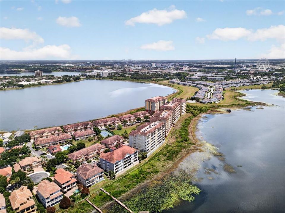 На продажу: $559,900 (3 спален, 2 ванн, 2549 Квадратных фут)