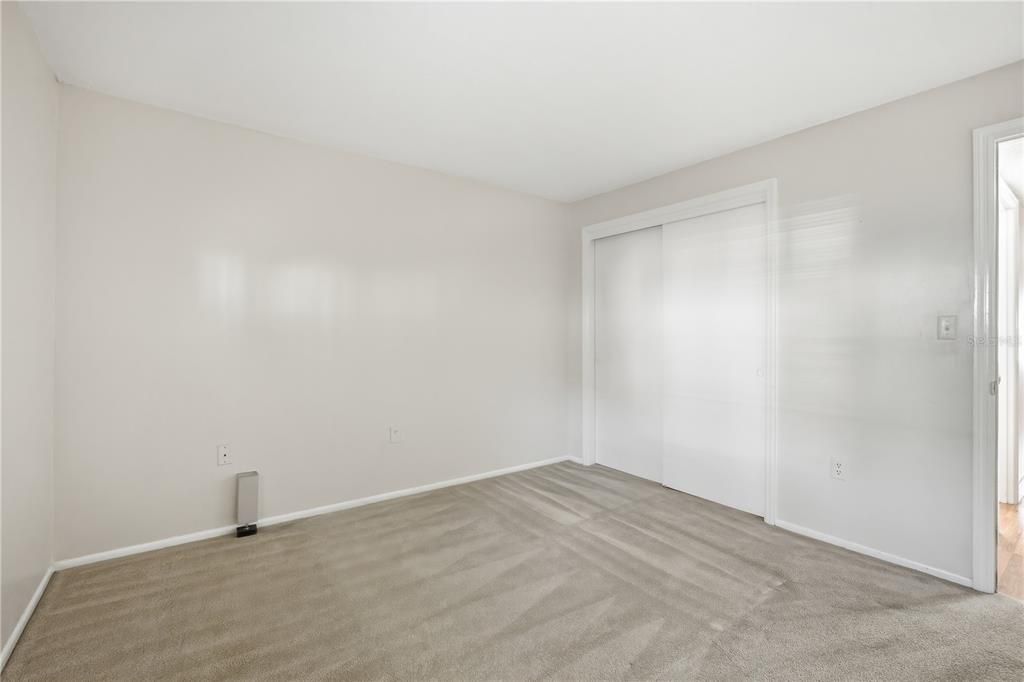 В аренду: $1,849 (2 спален, 1 ванн, 1000 Квадратных фут)
