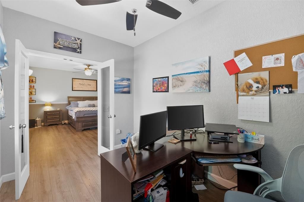For Sale: $725,000 (7 beds, 4 baths, 5071 Square Feet)
