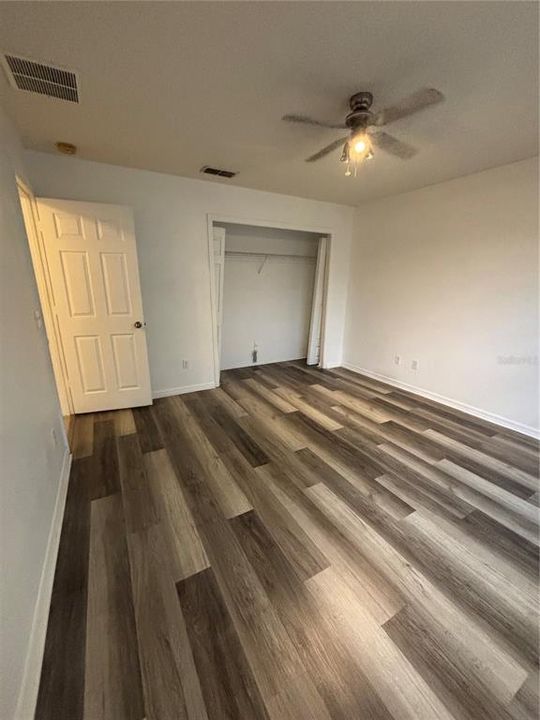 For Rent: $2,450 (3 beds, 2 baths, 1692 Square Feet)