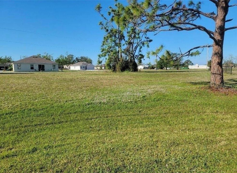 For Sale: $51,900 (0.28 acres)