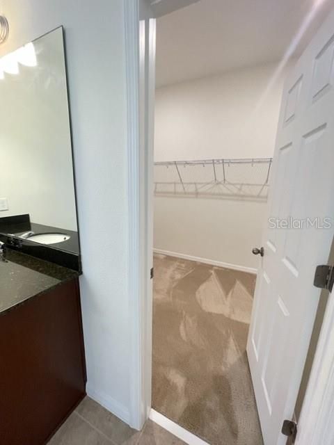 На продажу: $970,000 (5 спален, 3 ванн, 4305 Квадратных фут)