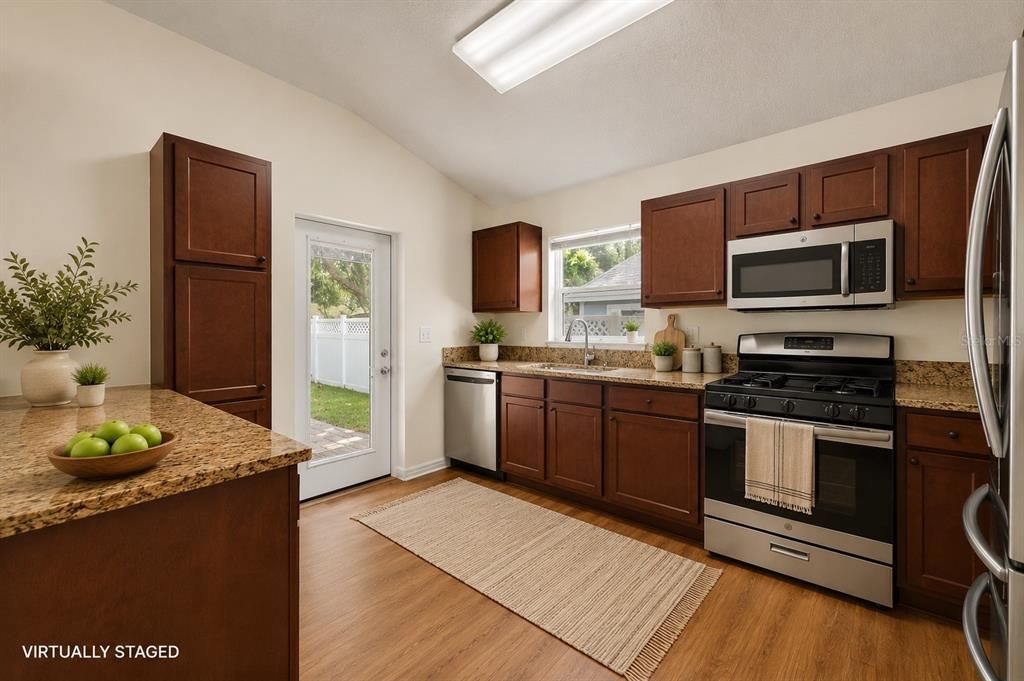 En Venta: $425,000 (3 camas, 2 baños, 1542 Pies cuadrados)