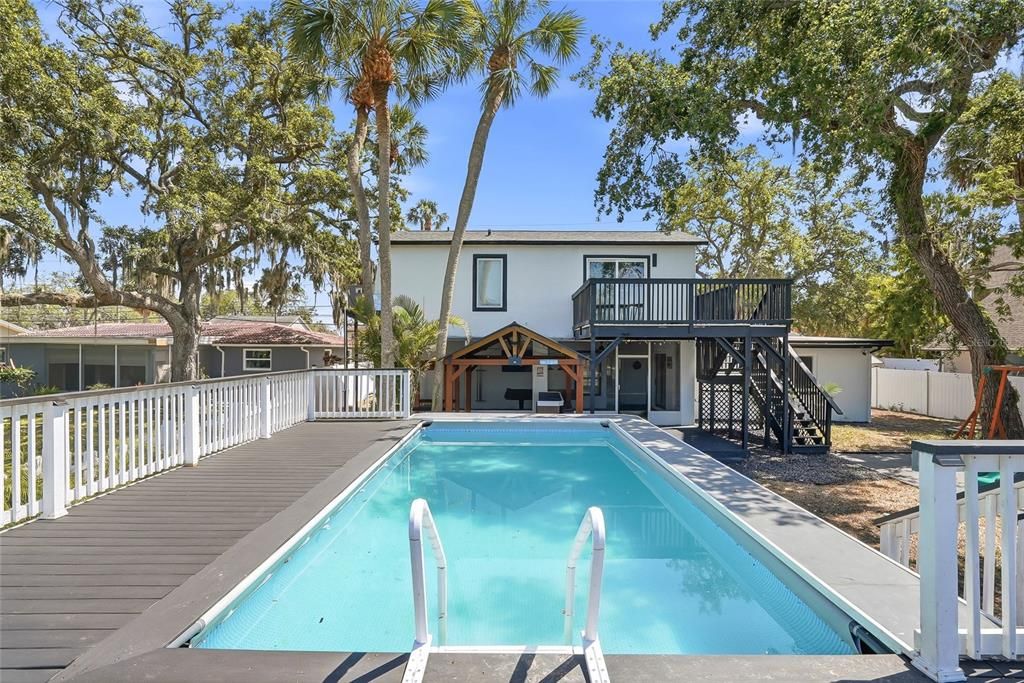 For Sale: $559,900 (4 beds, 3 baths, 2308 Square Feet)
