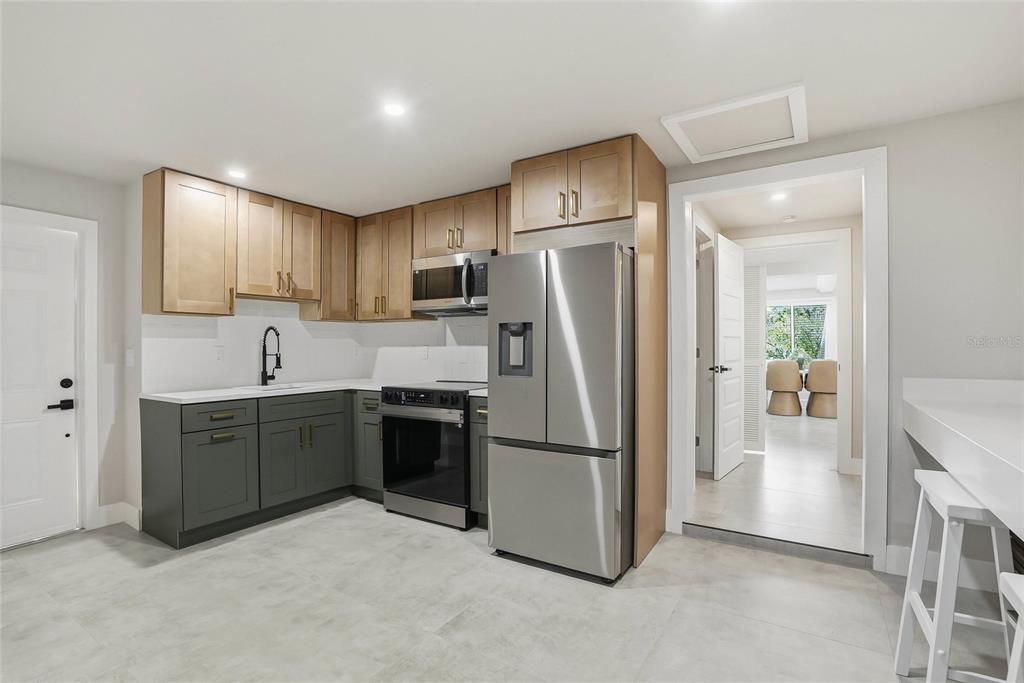 For Sale: $559,900 (4 beds, 3 baths, 2308 Square Feet)
