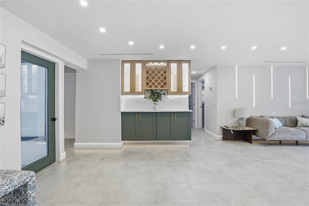 For Sale: $559,900 (4 beds, 3 baths, 2308 Square Feet)