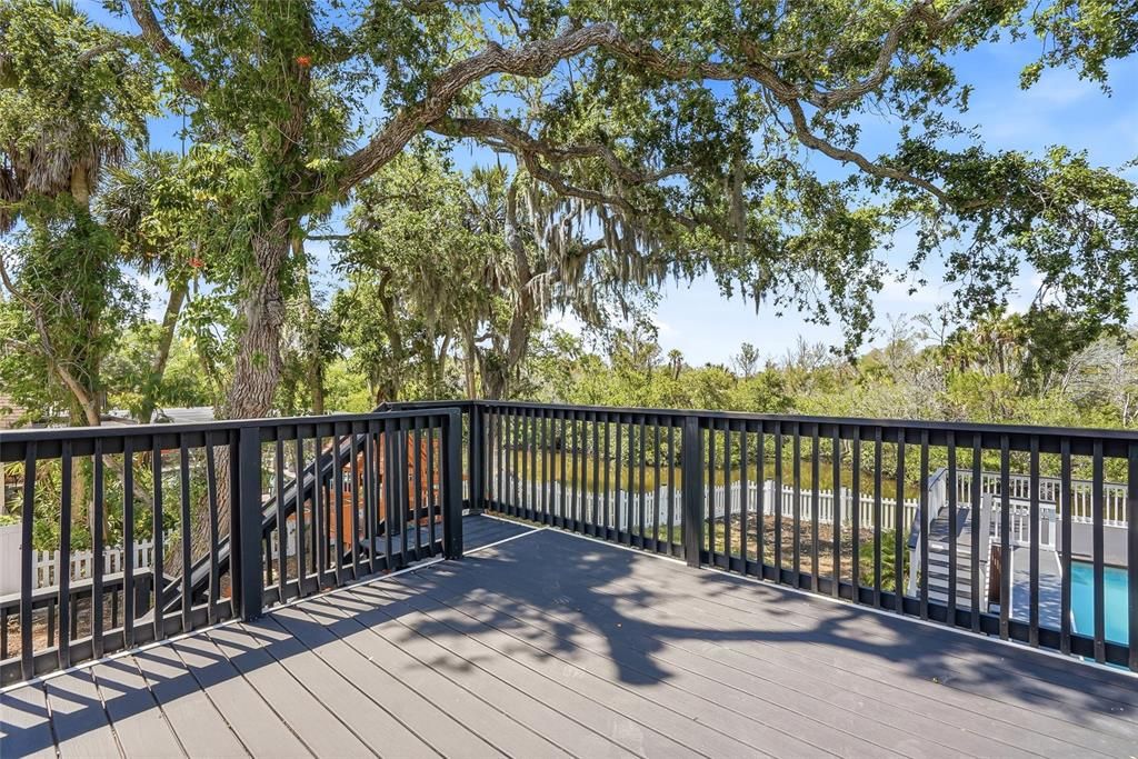 For Sale: $559,900 (4 beds, 3 baths, 2308 Square Feet)