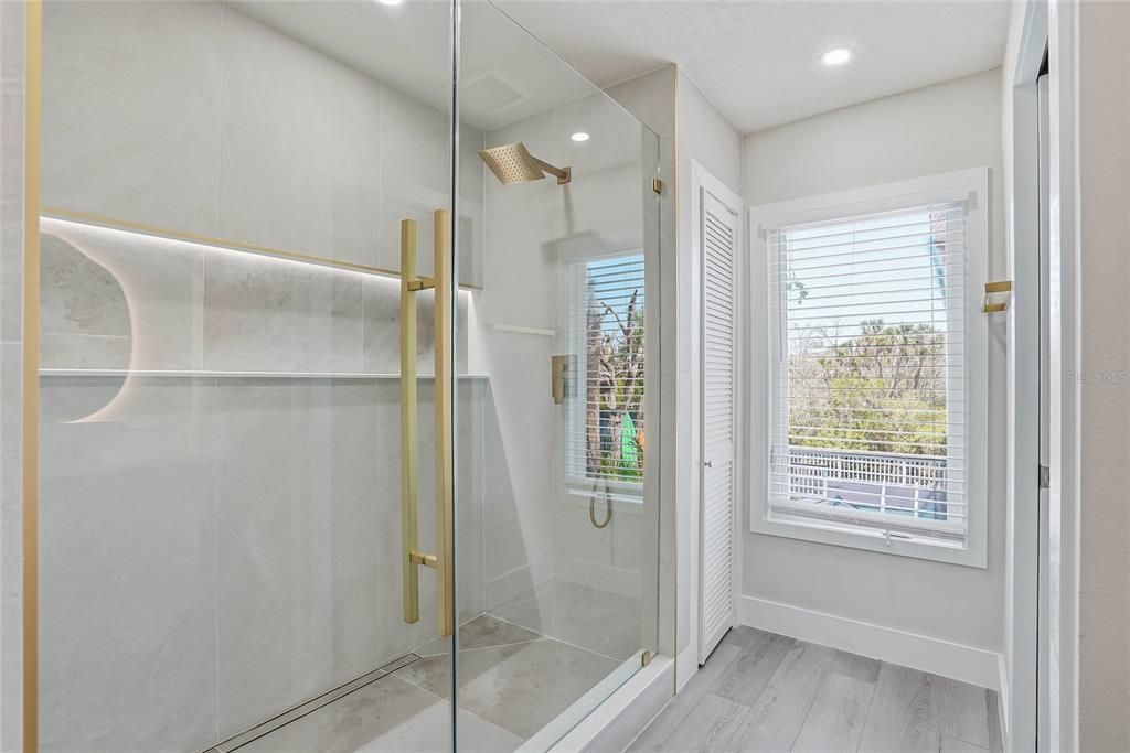 For Sale: $559,900 (4 beds, 3 baths, 2308 Square Feet)