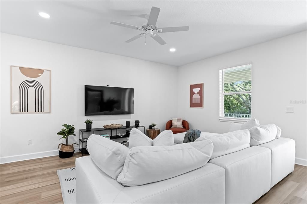 En Venta: $874,900 (6 camas, 0 baños, 3656 Pies cuadrados)