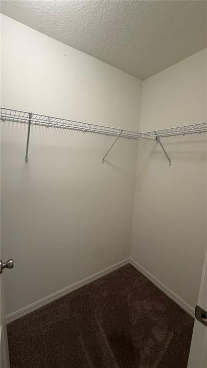 For Rent: $2,250 (3 beds, 2 baths, 1690 Square Feet)