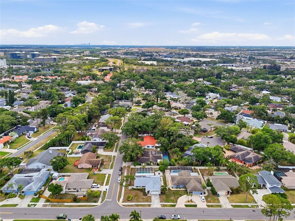 En Venta: $624,900 (3 camas, 2 baños, 1555 Pies cuadrados)