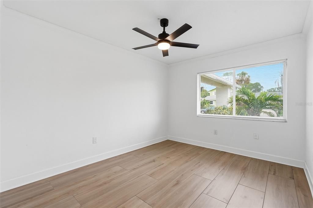En Venta: $624,900 (3 camas, 2 baños, 1555 Pies cuadrados)