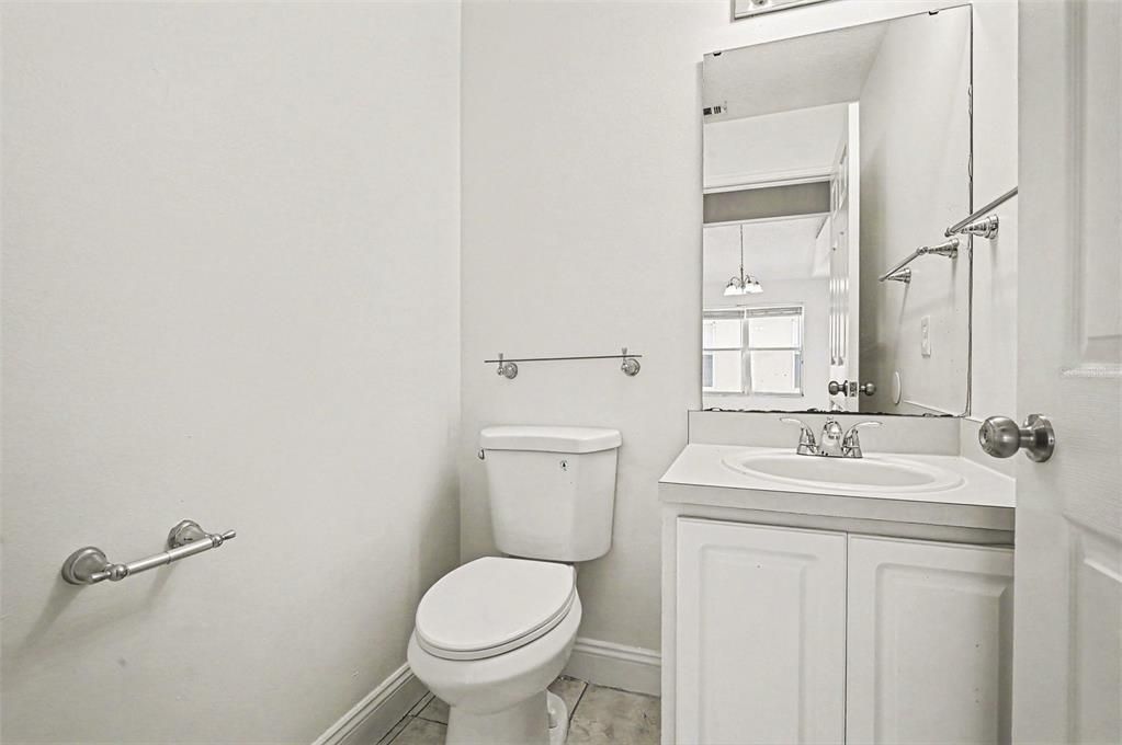 For Sale: $369,900 (4 beds, 2 baths, 1624 Square Feet)
