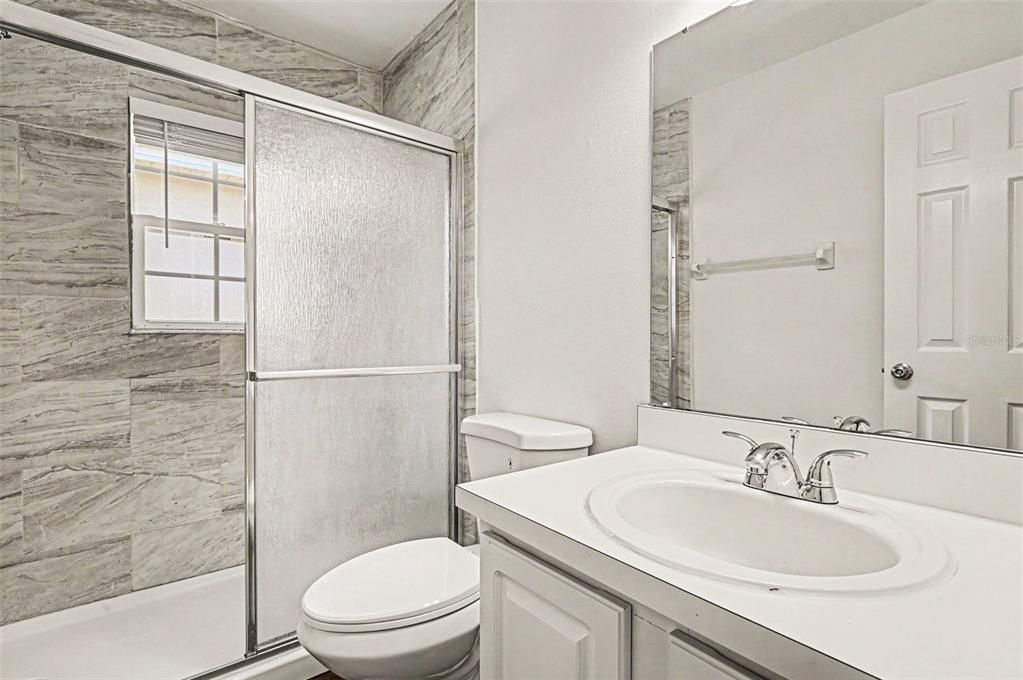 For Sale: $369,900 (4 beds, 2 baths, 1624 Square Feet)