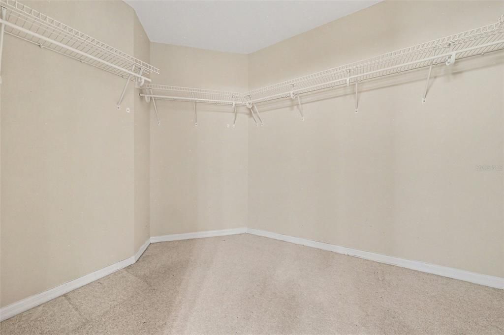 For Sale: $284,900 (3 beds, 2 baths, 1470 Square Feet)