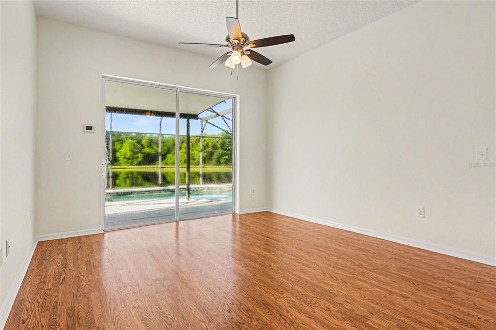 Active With Contract: $434,900 (3 beds, 2 baths, 1815 Square Feet)