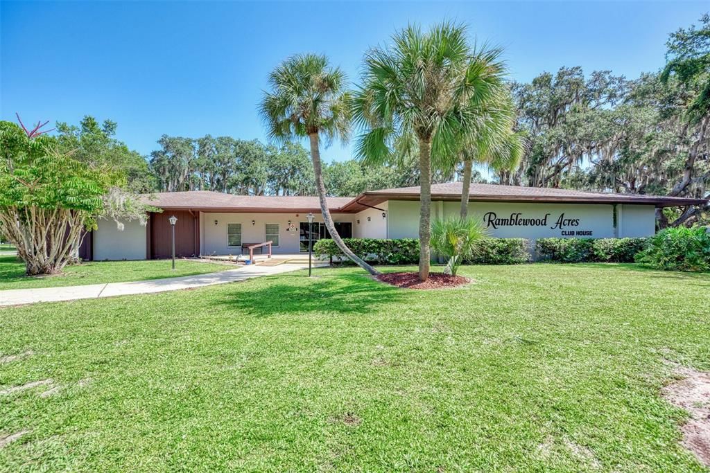 For Sale: $174,900 (2 beds, 2 baths, 1003 Square Feet)