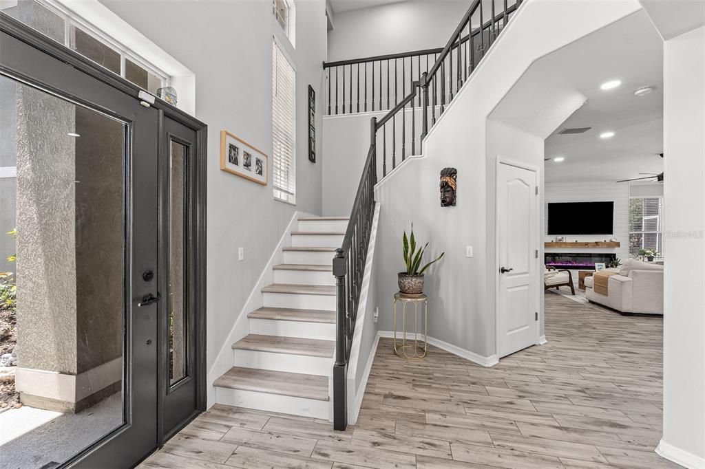 En Venta: $649,900 (5 camas, 2 baños, 2803 Pies cuadrados)
