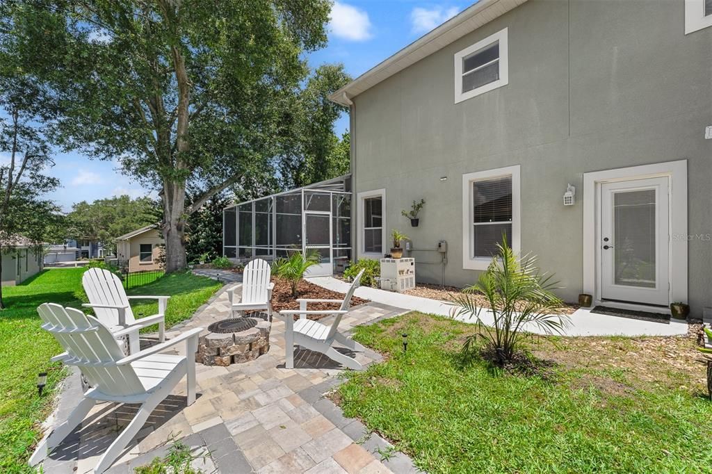 En Venta: $649,900 (5 camas, 2 baños, 2803 Pies cuadrados)