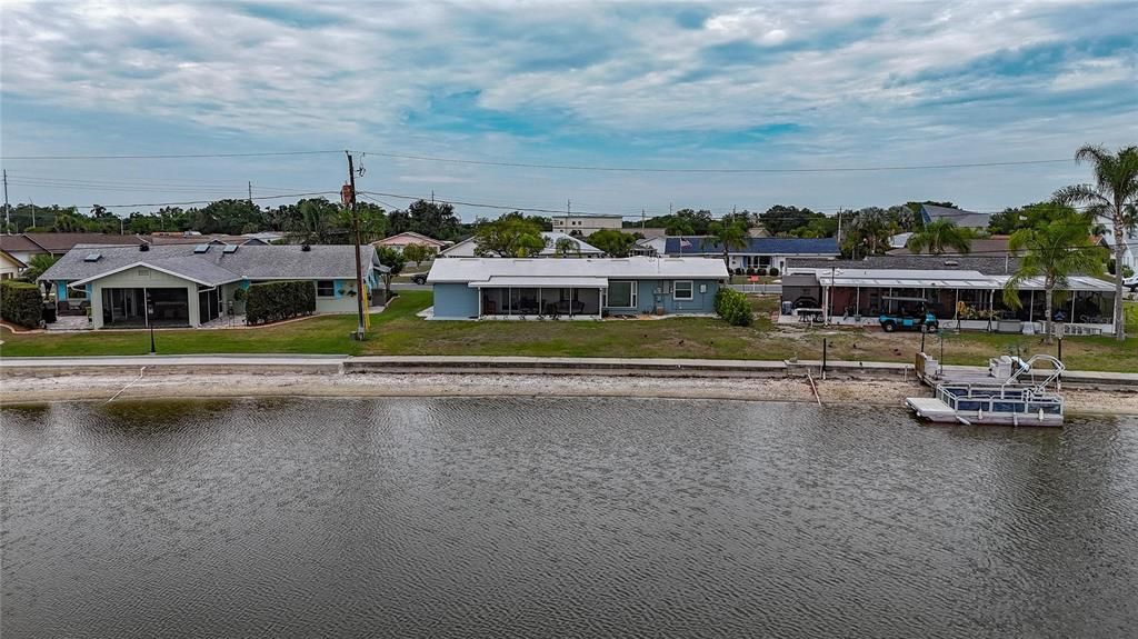 For Rent: $1,950 (2 beds, 2 baths, 1582 Square Feet)