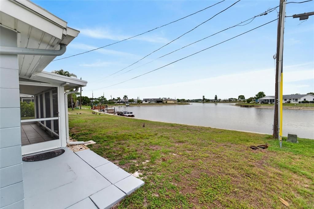 For Rent: $1,950 (2 beds, 2 baths, 1582 Square Feet)