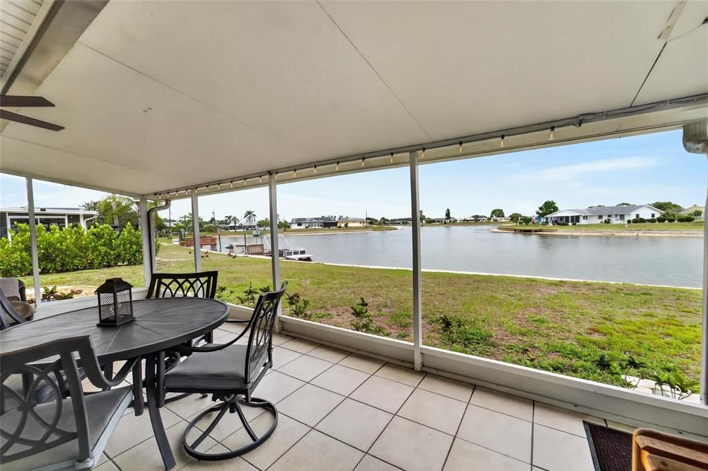 For Rent: $1,950 (2 beds, 2 baths, 1582 Square Feet)