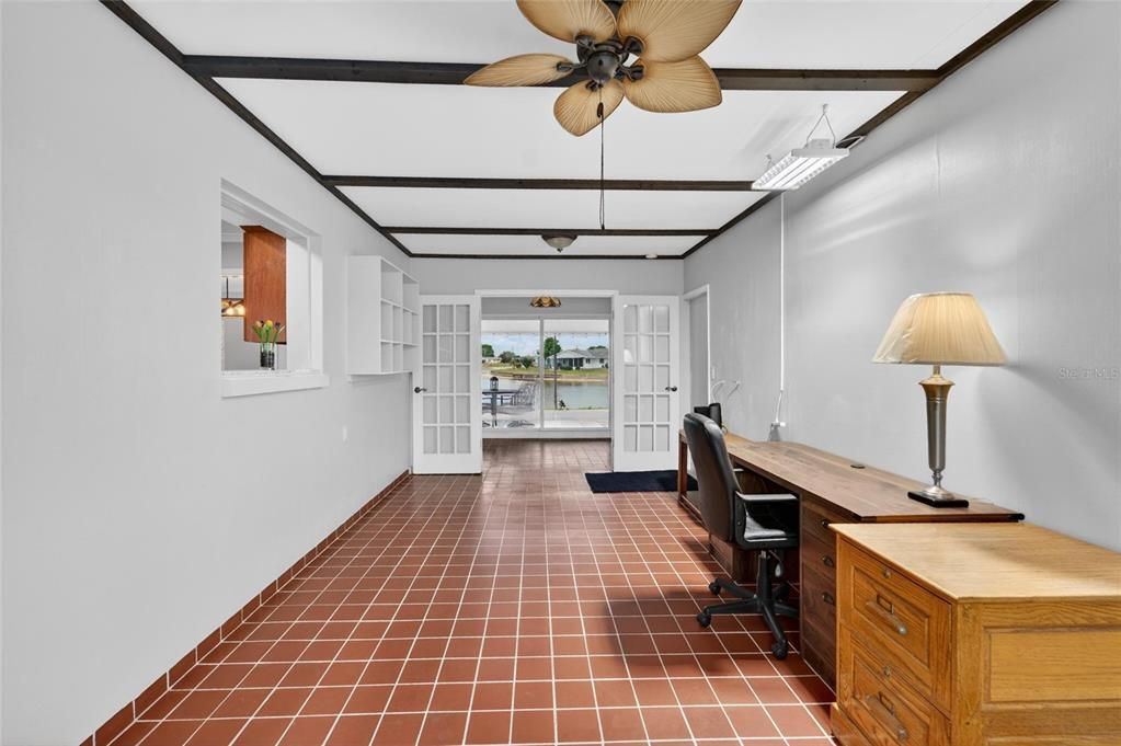 For Rent: $1,950 (2 beds, 2 baths, 1582 Square Feet)
