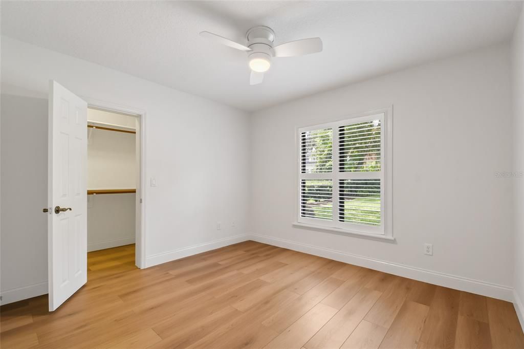 В аренду: $9,500 (4 спален, 3 ванн, 3975 Квадратных фут)