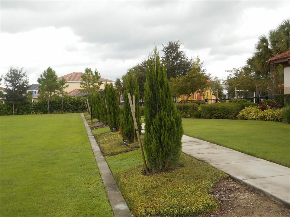 Activo con contrato: $515,000 (6 camas, 5 baños, 3270 Pies cuadrados)