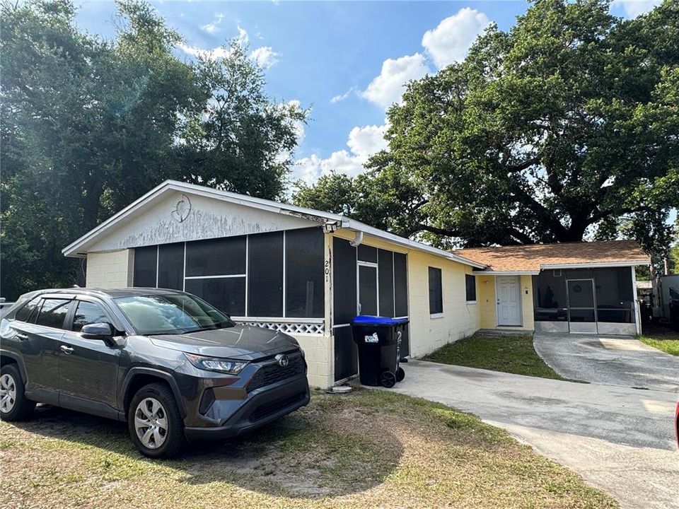 Active With Contract: $290,000 (4 beds, 2 baths, 1327 Square Feet)