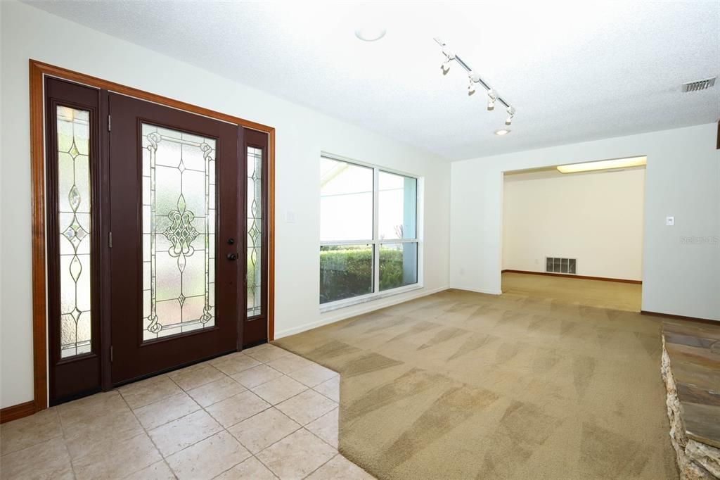На продажу: $489,000 (3 спален, 2 ванн, 2193 Квадратных фут)