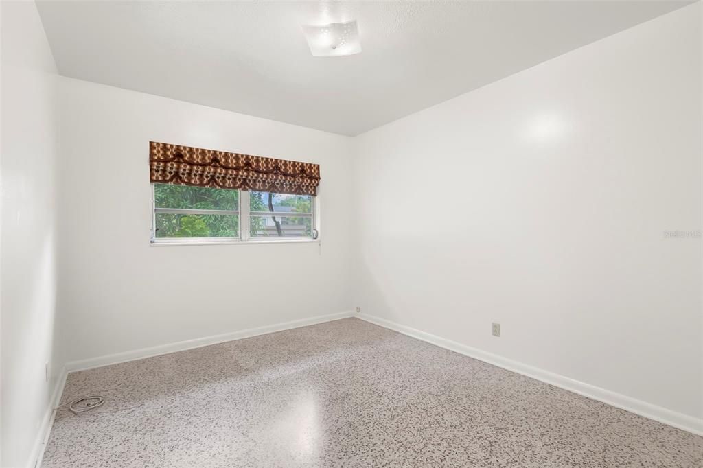 En Venta: $974,000 (4 camas, 2 baños, 2017 Pies cuadrados)