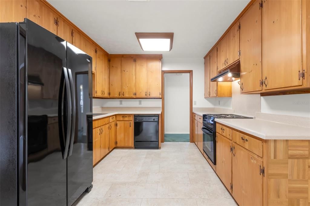En Venta: $974,000 (4 camas, 2 baños, 2017 Pies cuadrados)