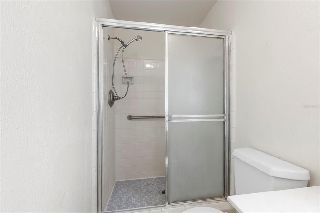 En Venta: $974,000 (4 camas, 2 baños, 2017 Pies cuadrados)