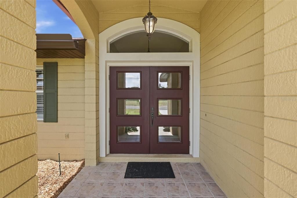 Active With Contract: $484,000 (4 beds, 2 baths, 2372 Square Feet)
