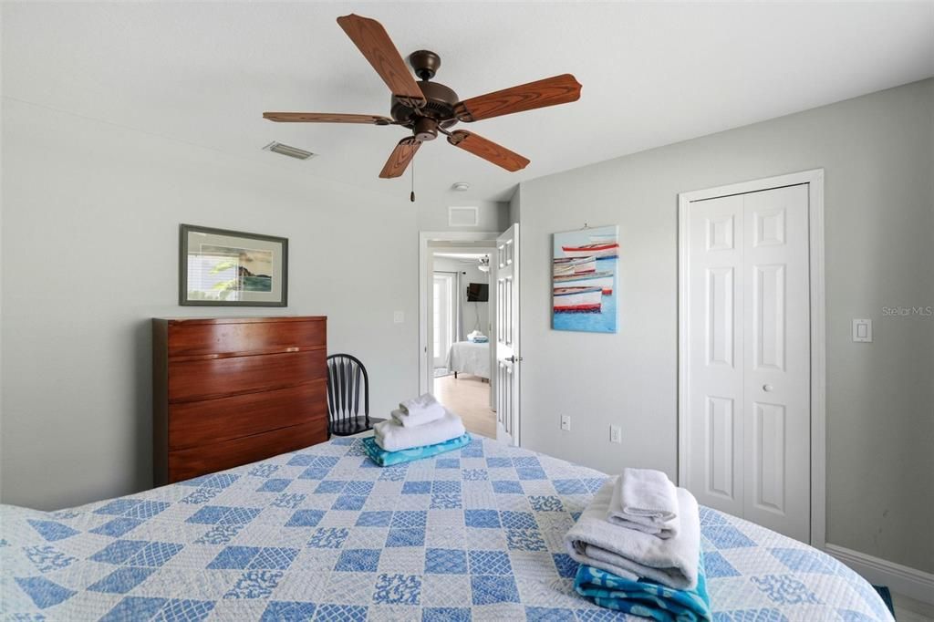 Active With Contract: $484,000 (4 beds, 2 baths, 2372 Square Feet)
