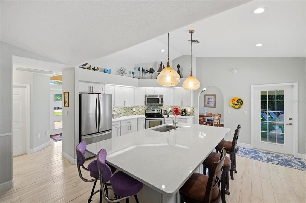 Active With Contract: $484,000 (4 beds, 2 baths, 2372 Square Feet)