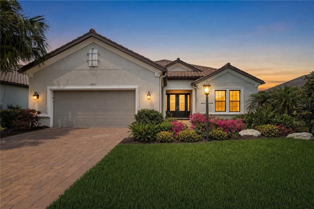 For Sale: $1,750,000 (3 beds, 3 baths, 3020 Square Feet)