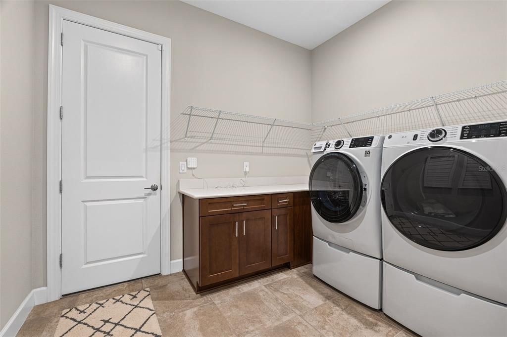 For Sale: $1,750,000 (3 beds, 3 baths, 3020 Square Feet)