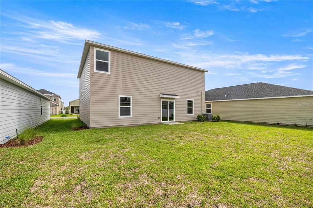 For Rent: $2,495 (5 beds, 3 baths, 2449 Square Feet)