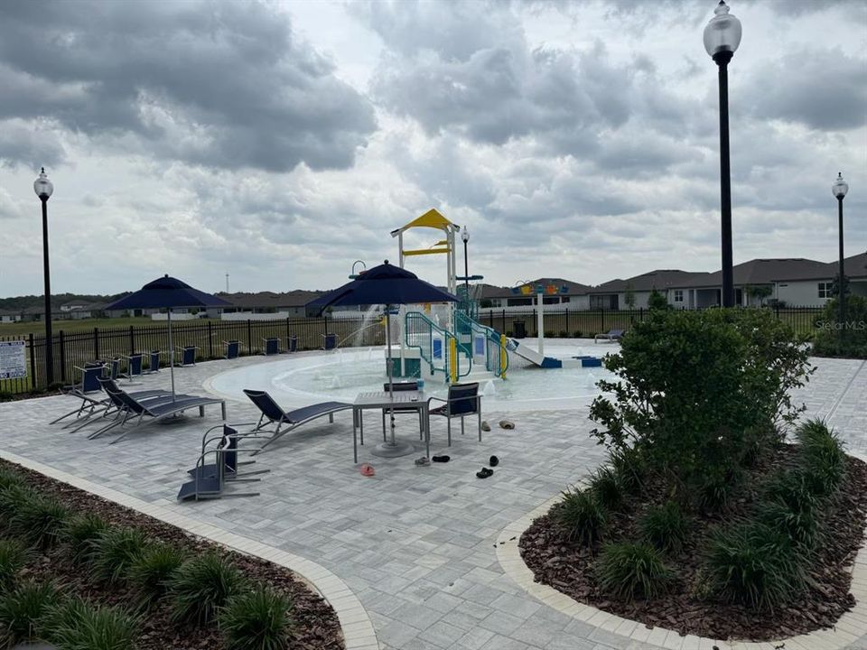 For Rent: $2,495 (5 beds, 3 baths, 2449 Square Feet)