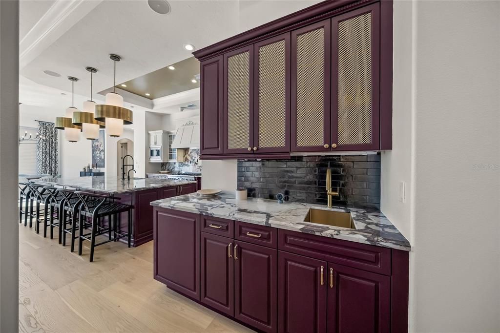 For Sale: $4,550,000 (4 beds, 5 baths, 4683 Square Feet)