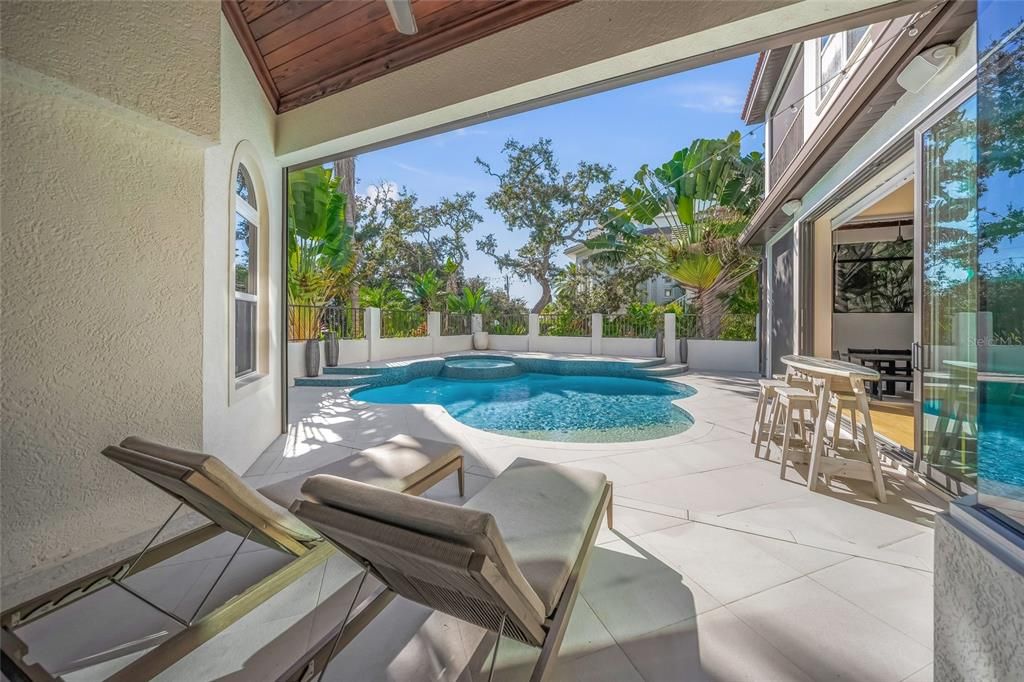 For Sale: $4,550,000 (4 beds, 5 baths, 4683 Square Feet)